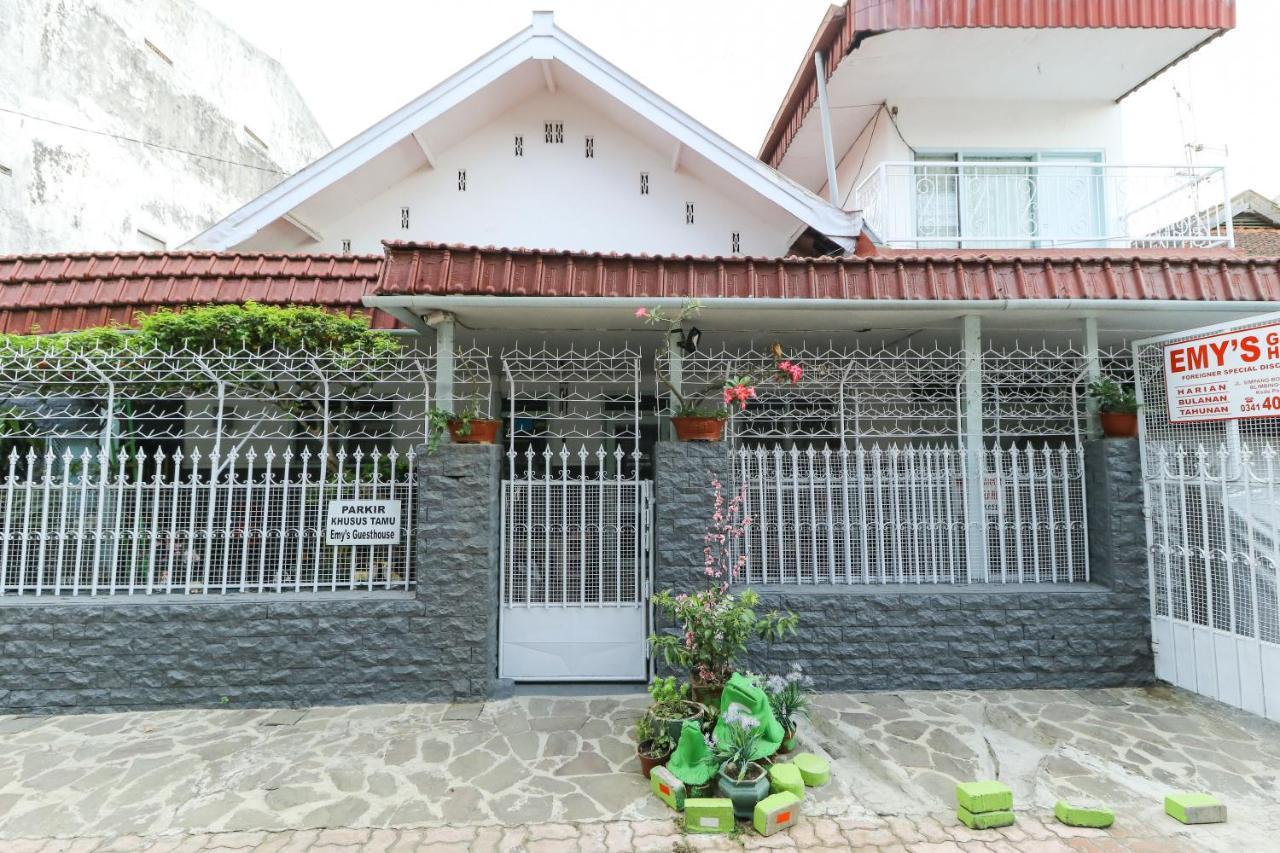 Emy'S Guesthouse Jenggrik Exterior foto